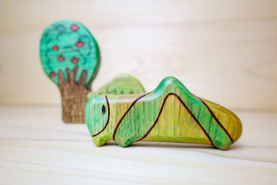 Wooden Green Grasshopper Toy